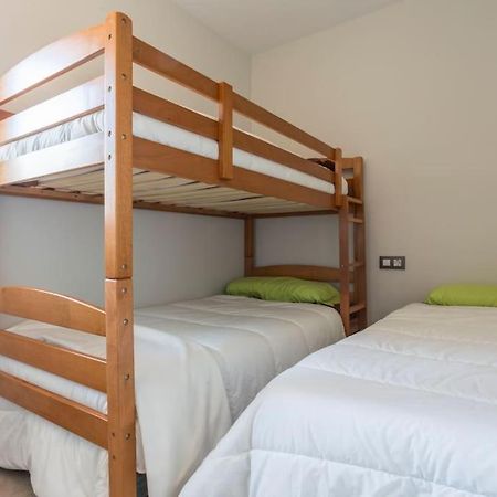 Piso De 2 Habitaciones, 3 Piscinas Y Cerca Del Mar Ρόζες Εξωτερικό φωτογραφία